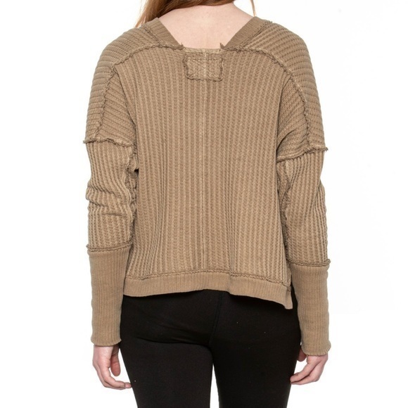 Free People NWT New Magic Thermal Shirt - Long Sleeve Women’s sz Medium - Picture 2 of 8